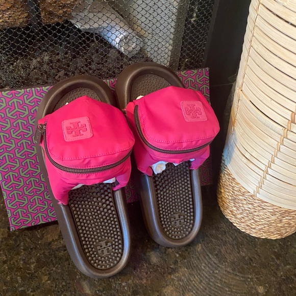 Tory Burch Pocket Sport Slide-Nylon